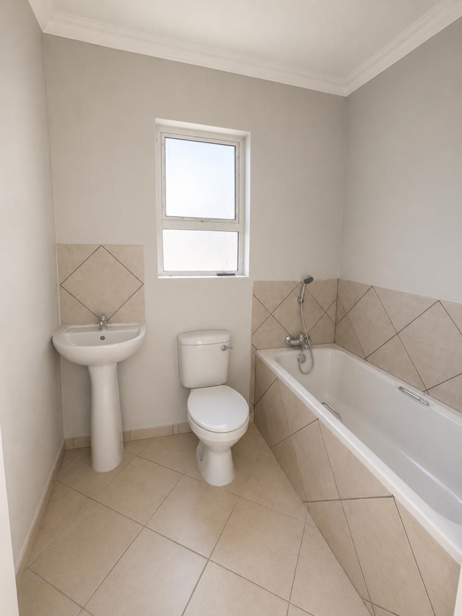 3 Bedroom Property for Sale in Raceway Free State